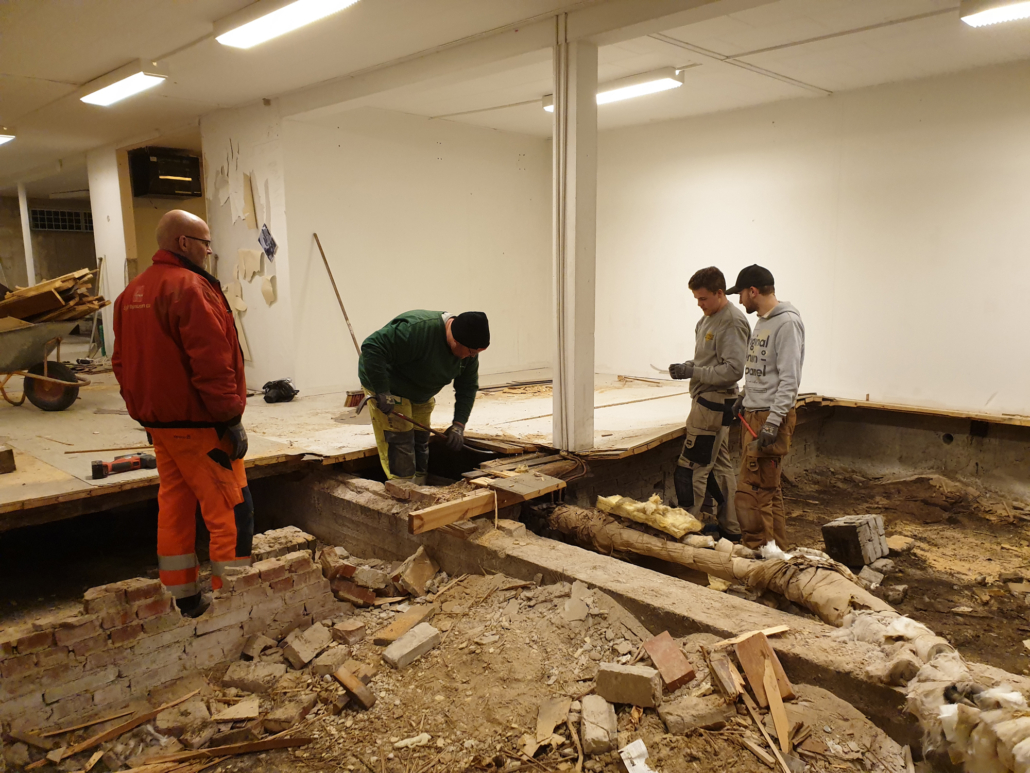 Gulvet brydes op